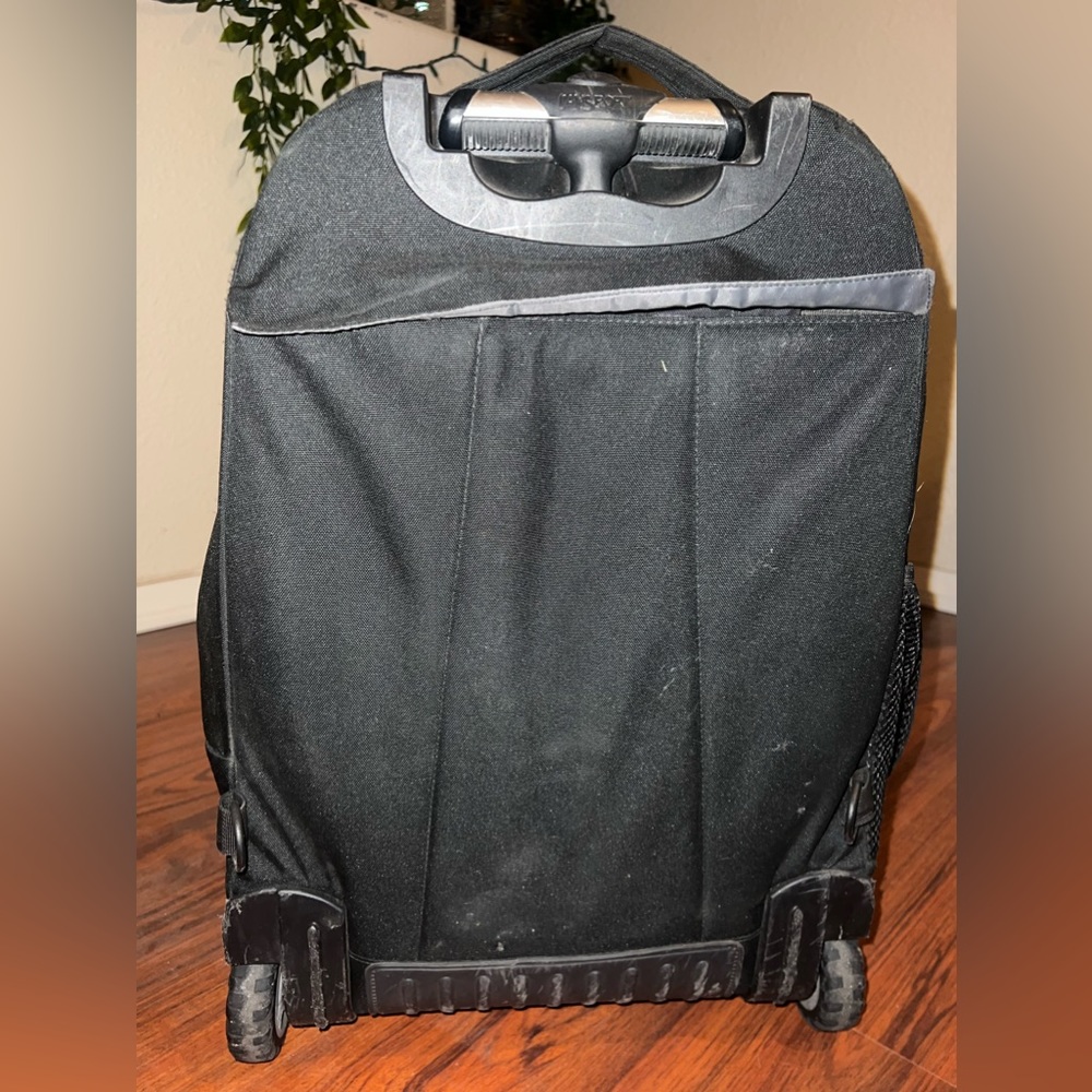 JanSport “Driver 8 Backpack” - Picture 8 of 8